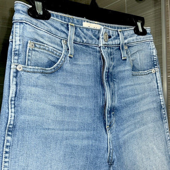 ✨ AMO Denim ✨ Chloe Crop Jeans Forever Young Wash Size 26 $278 - Picture 7 of 15